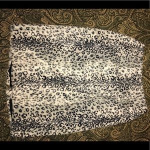 White leopard print Oscar de la Renta pencil skirt